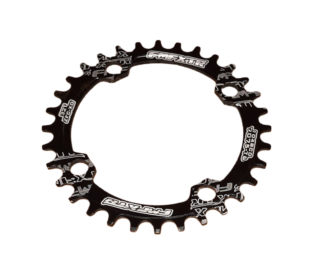 Kettenblatt 32 Zähne – 4‑Arm, 104 mm Lochkreis, 7075‑T6 Aluminium, schwarz