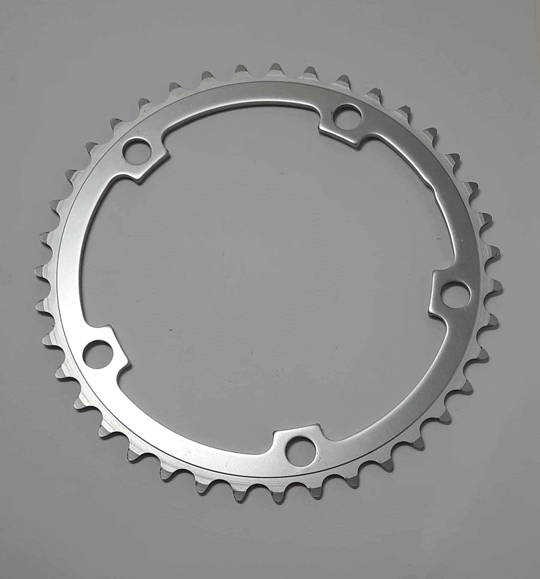 BASIS Kettenblatt 130 mm, 39 Zähne, 5-Arm, silber, Aluminium – neuwertig